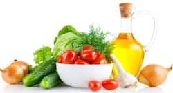 जानिए वेजिटेबल ऑयल आपकी सेहत के लिए क्यों है फायदेमंद