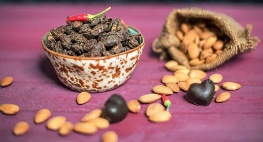 3 healthy almond recipes for snacking | TheHealthSite.com