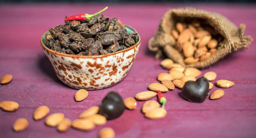 3 healthy almond recipes for snacking | TheHealthSite.com