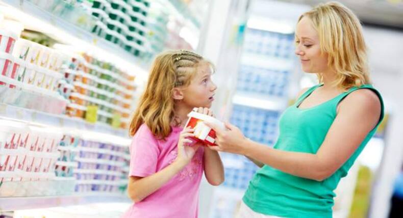 Healthy habits your child should maintain in public