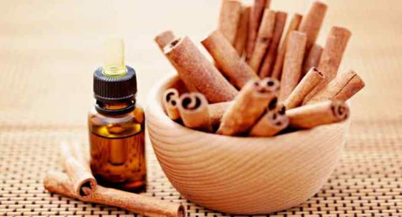 5 essential oils for common dental problems