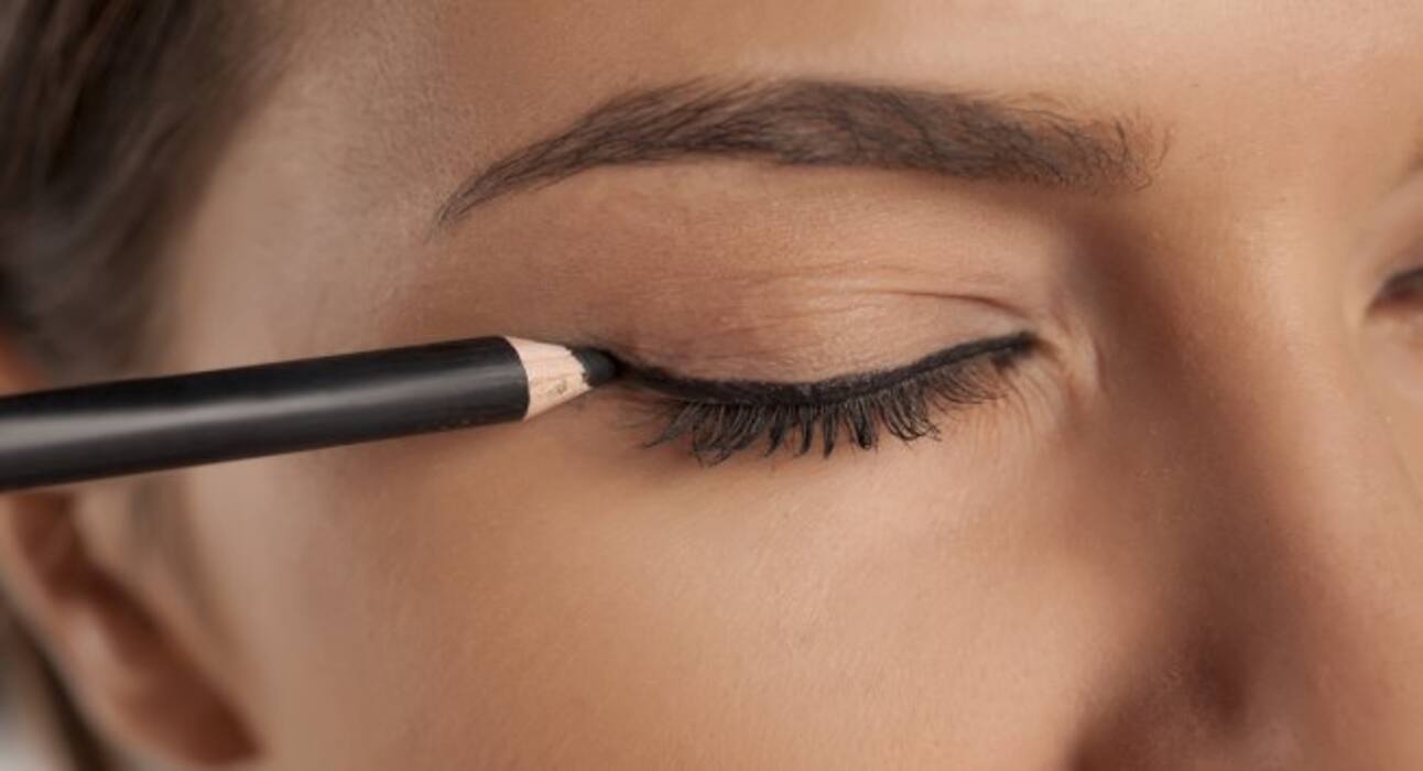 Types of eyeliners: Which one should you go for?