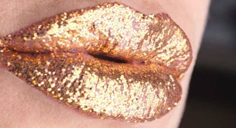 Do you have these 5 hot glitter makeup products in your makeup bag?