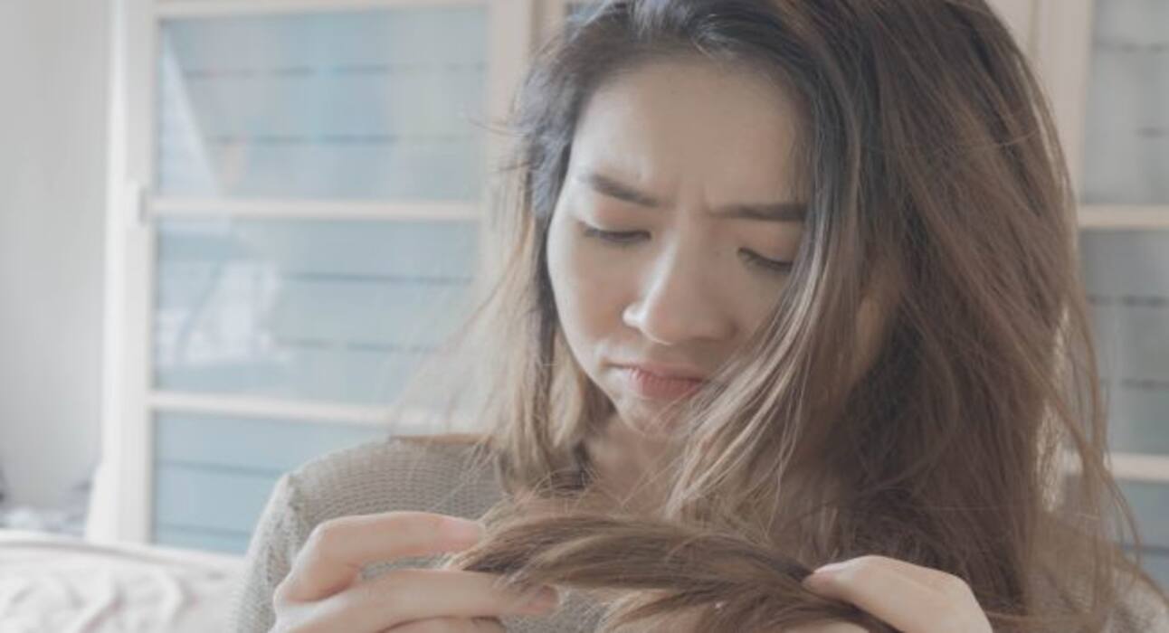 4 signs that stress is affecting your hair