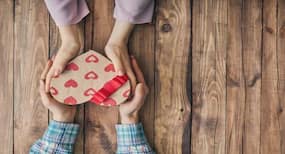 Menstrual cup+4 other thoughtful and unique gift ideas for the woman of your life!