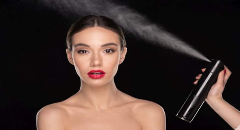 Important things you should keep in mind while using a hairspray