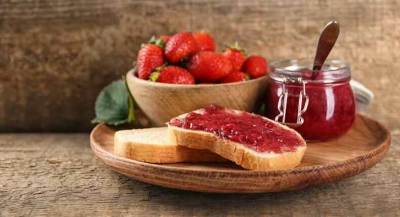 5 simple and tasty ways to enjoy strawberries!