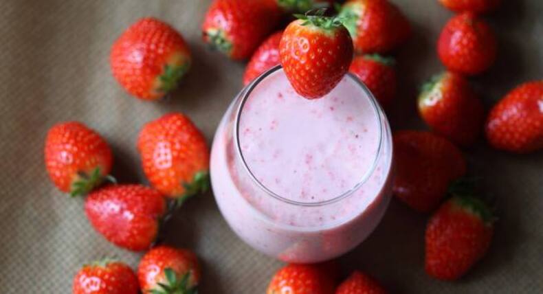 5 simple and tasty ways to enjoy strawberries!