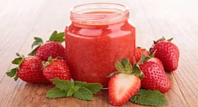 5 simple and tasty ways to enjoy strawberries!