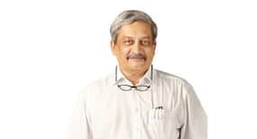 पर्रिकर पर इलाज का असर, मई तक लौटने की उम्मीद पर्रिकर पर इलाज का असर, मई तक लौटने की उम्मीद