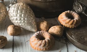 Healthy Easter recipe: Walnut cranberry mini bundt cake