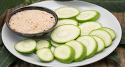 Summer healthy eating: 5 ways to include raw mangoes or kairi in your diet