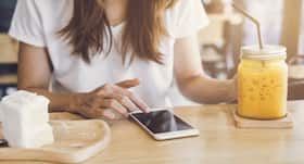 An expert reveals facts about smartphone addiction among 'digital natives' An expert reveals facts about smartphone addiction among 'digital natives'