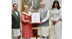 प्रधानमंत्री मोदी के साथ बातचीत सकारात्मक रही : प्रियंका