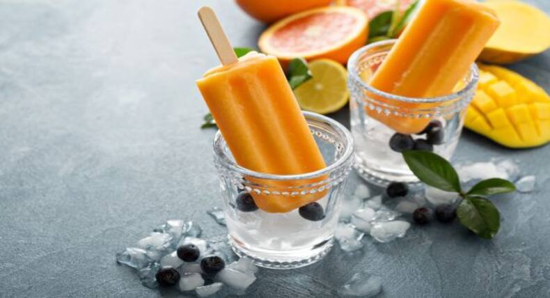 5 homemade fruity popsicles for summer