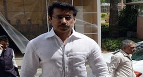राज्यवर्धन सिंह राठौड़ ने छेड़ा सोशल मीडिया पर 'हम फिट तो इंडिया फिट' का अभियान राज्यवर्धन सिंह राठौड़ ने छेड़ा सोशल मीडिया पर 'हम फिट तो इंडिया फिट' का अभियान