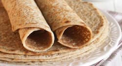 Healthy snack for tots: Moong dal and egg chilla or pancake