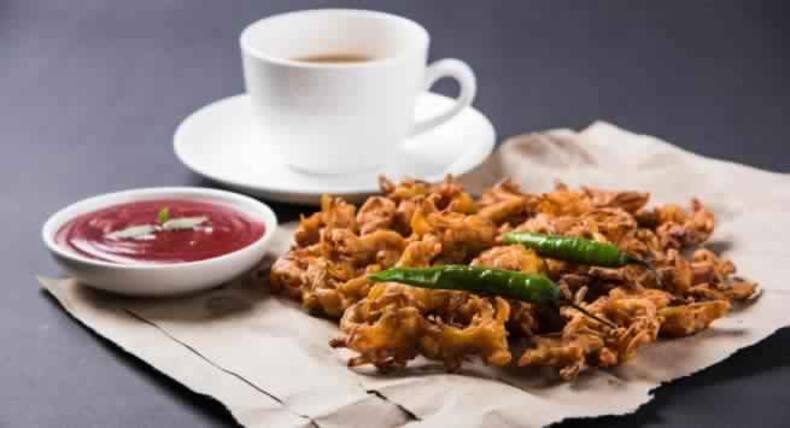 मॉनसून डायट टिप्स: बरसात में ना खाएं ये 5 चीज़ें