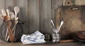 Study says your kitchen towel can cause food poisoning; here are a few kitchen hacks you must follow!
