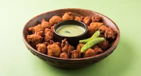Healthy monsoon: 5 ways you can make your classic bhajias and samosas healthier