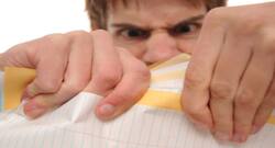 गुस्‍सेे ने कर दिए हैं संबंध खराब,  तो अपनाएं रिलेशनशिप एक्‍सपर्ट के सुझाव