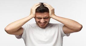 8 foods that are making your migraine worse