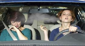 Second-hand smoke is a leading cause of still births