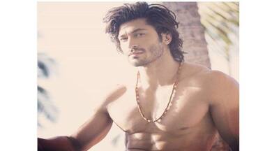 All You Need To Know About Actor Vidyut Jammwal’s Fitness Routine 