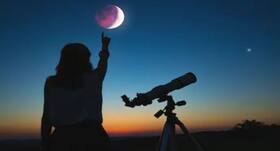 Chandra Grahan 2018: नंगी आंखों से चंद्र ग्रहण देखना कितना सुरक्षित ?