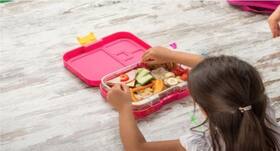 Parents: What does a healthy lunch-box consist of?
