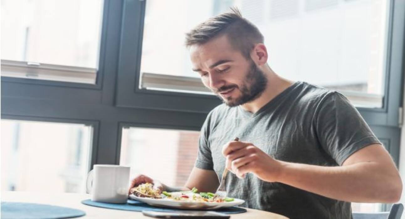 Know the link between stress and weight gain