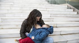 New moms, know these: 7 easy hacks of breastfeeding in public New moms, know these: 7 easy hacks of breastfeeding in public