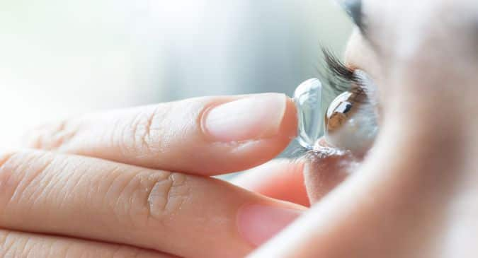 Horrible things that can happen if you keep your contact lenses on for a long time