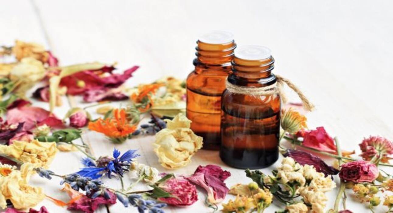 6 ways facial oils help your skin