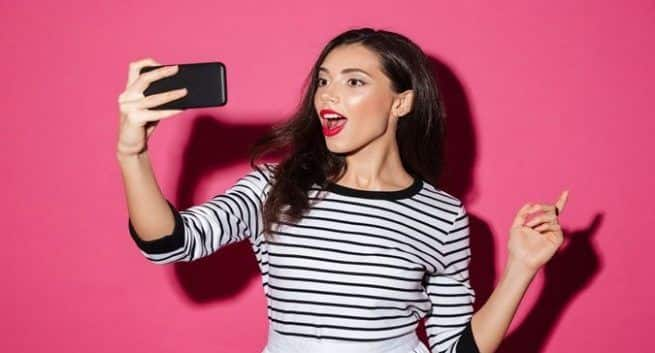 Study Finds Obsession For Flawless Selfie Can Affect Mental Health