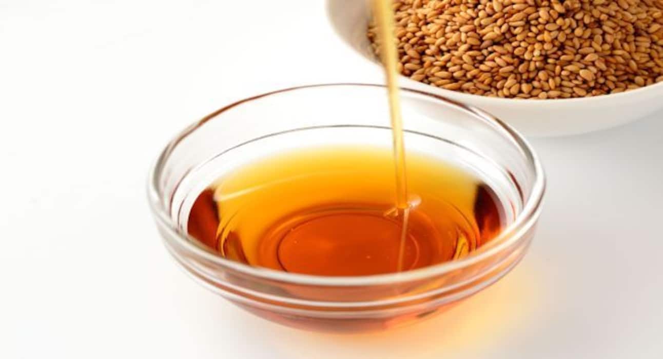 Neem twig or datun for brushing teeth: Step-by-step guide
