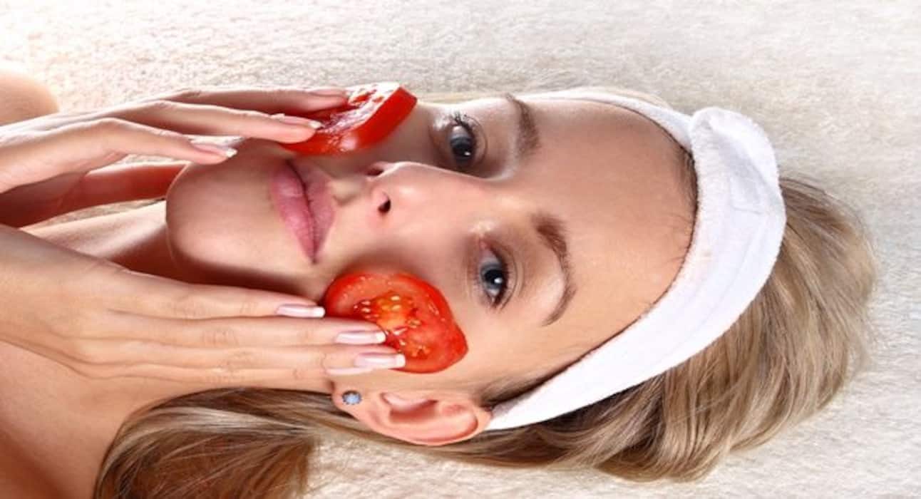 5 DIY fruit facials for glowing skin