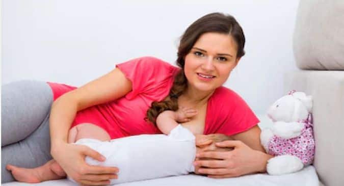 World Breastfeeding Week 2018: A survey by Medela India and Momspresso says  70 percent mothers find breastfeeding challenging