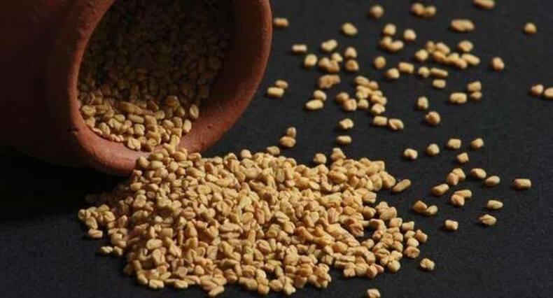 पेट दर्द से राहत पाने के लिए 4 घरेलू नुस्खे