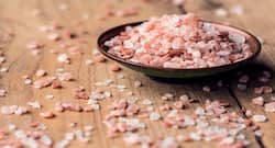 4 health benefits of 84-minerals-filled Himalayan pink salt