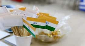 सरकार ने कहा, प्लास्टिक से बने 'तिरंगे' का न करें इस्तेमाल, जानें प्लास्टिक से होने वाले नुकसान सरकार ने कहा, प्लास्टिक से बने 'तिरंगे' का न करें इस्तेमाल, जानें प्लास्टिक से होने वाले नुकसान