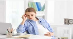 मां का तनाव खराब करता है बेटियों का मानसिक स्वास्‍थ्‍य