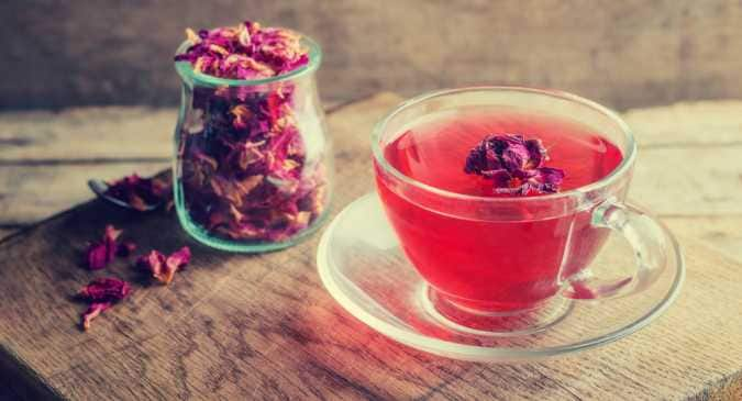 Here is how rose tea can help you lose weight | TheHealthSite.com