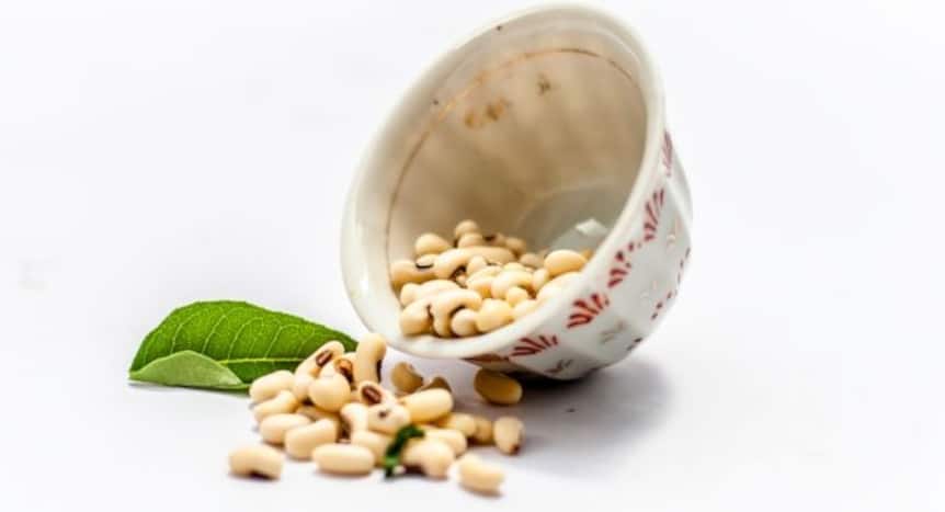 Chowli and oats cutlet recipe for your kid's tiffin box | TheHealthSite.com