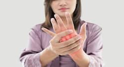 Quit smoking to offset arthritis risk, says study