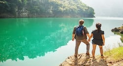 5 reasons why you should date a traveller
