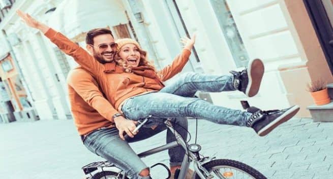 Why do girls always like funny guys | TheHealthSite.com