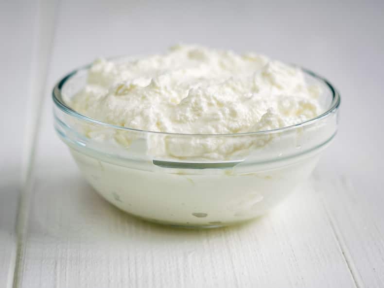 5 best home remedies to make your hand soft