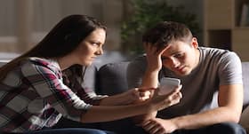 Study finds that lying in a relationship harms your love life and health