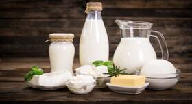 Drinking a daily glass of milk in childhood increases height in teen years, says study